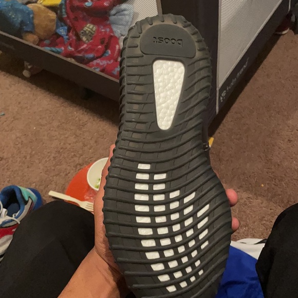 Yeezy boost 350 v2 - Picture 2 of 4